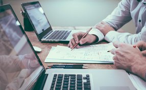 While Making the Roles and Responsibility Structure Who Assigns Responsibilities to People?